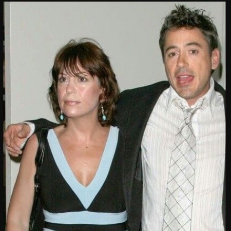 Allyson Downey has a close bond with her brother Robert Downey jr.
